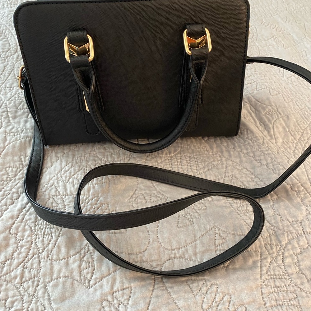 Elegant Black Handbag